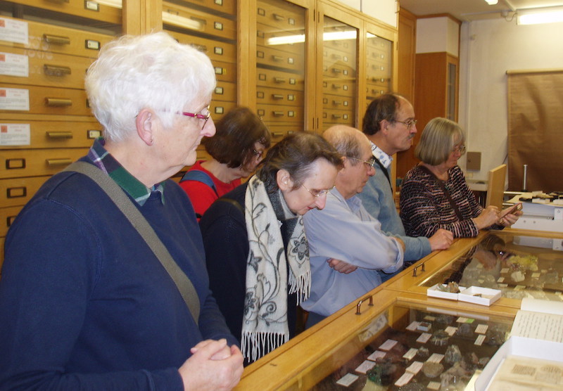 Reading Geological Society visit the Museum of Natural History