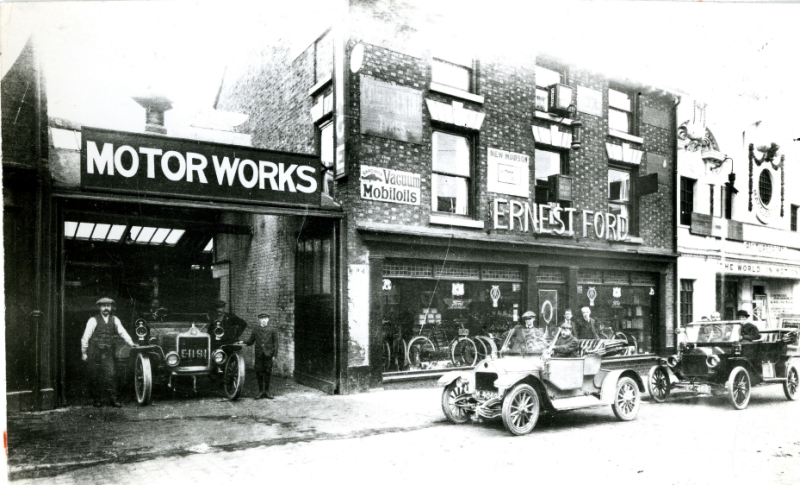 A look back at Macclesfield's historic high street shops and traders