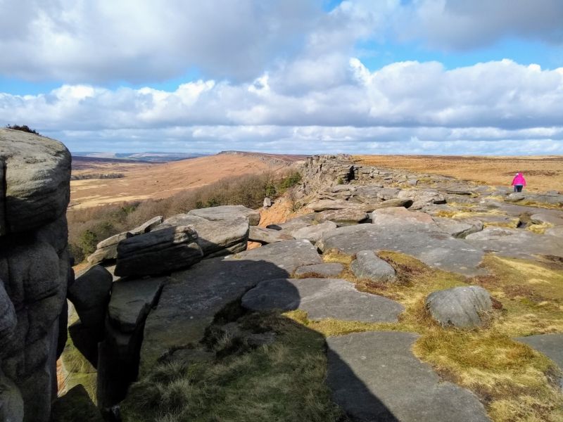 Sunshine and stunning views at Stanage Edge