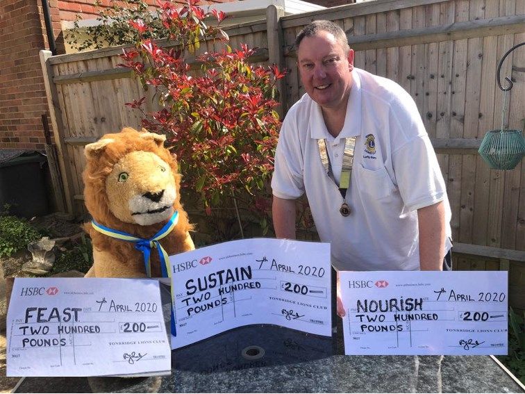 Tonbridge Lions use Covid-19 fund to help foodbanks