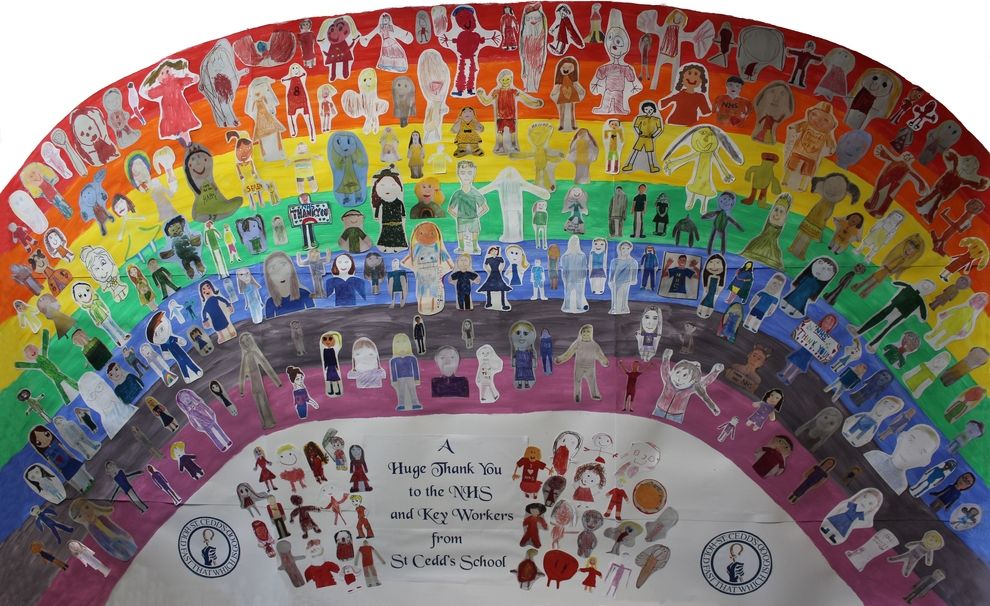Chelmsford schoolchildren create rainbow for NHS