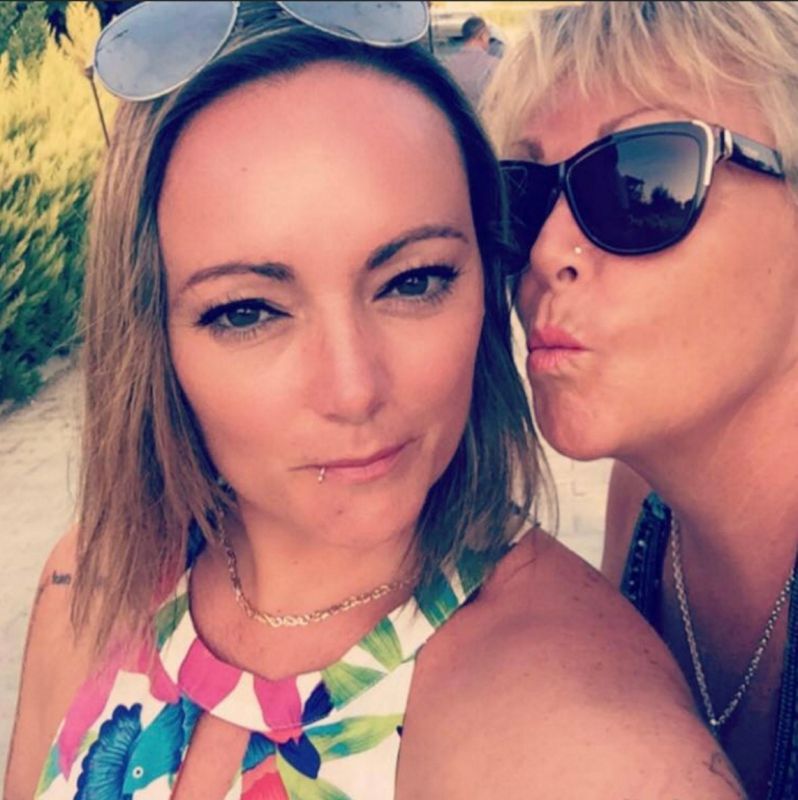 Luton woman fights for terminally ill mum