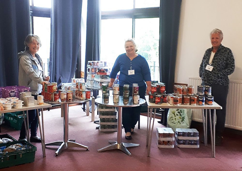 Church volunteers help west Kent families create healthy tasty meals