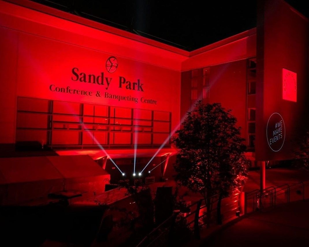 Exeter Chiefs light up Sandy Park in red to highlight business woes