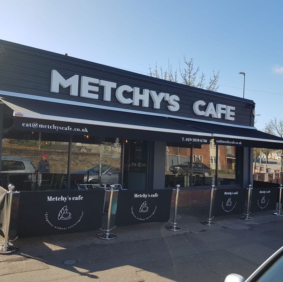 Popular Cathays cafe applies for alcohol licence
