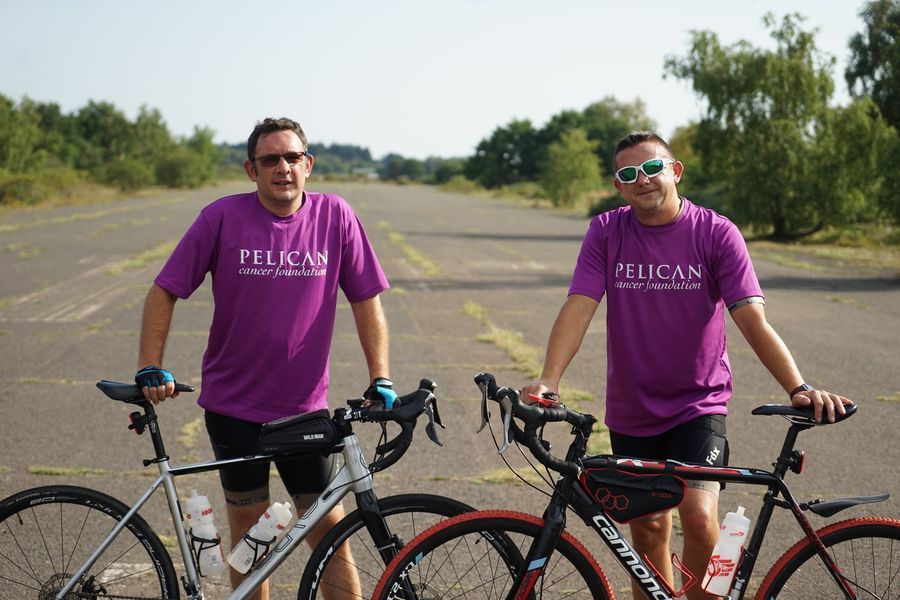 Blackwater duo to take on charity cycling challenge in memory of friend who died from rare cancer