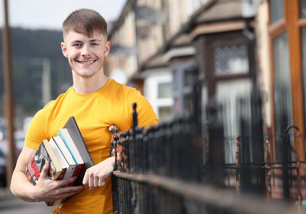 Rhondda student calls on more Valleys learners to reach for the stars