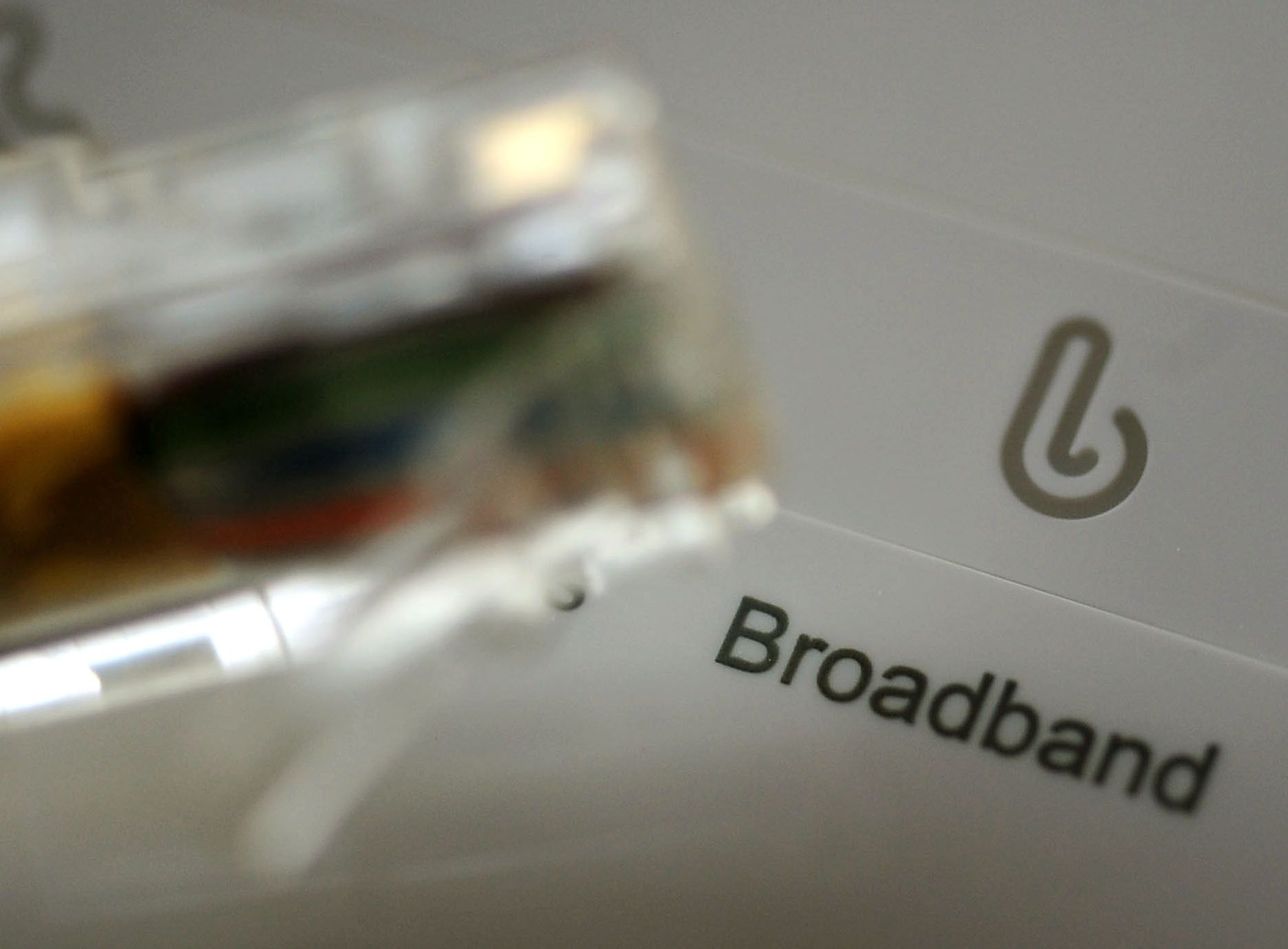 £500,000 funding boost for fibre optic broadband in Cardiff