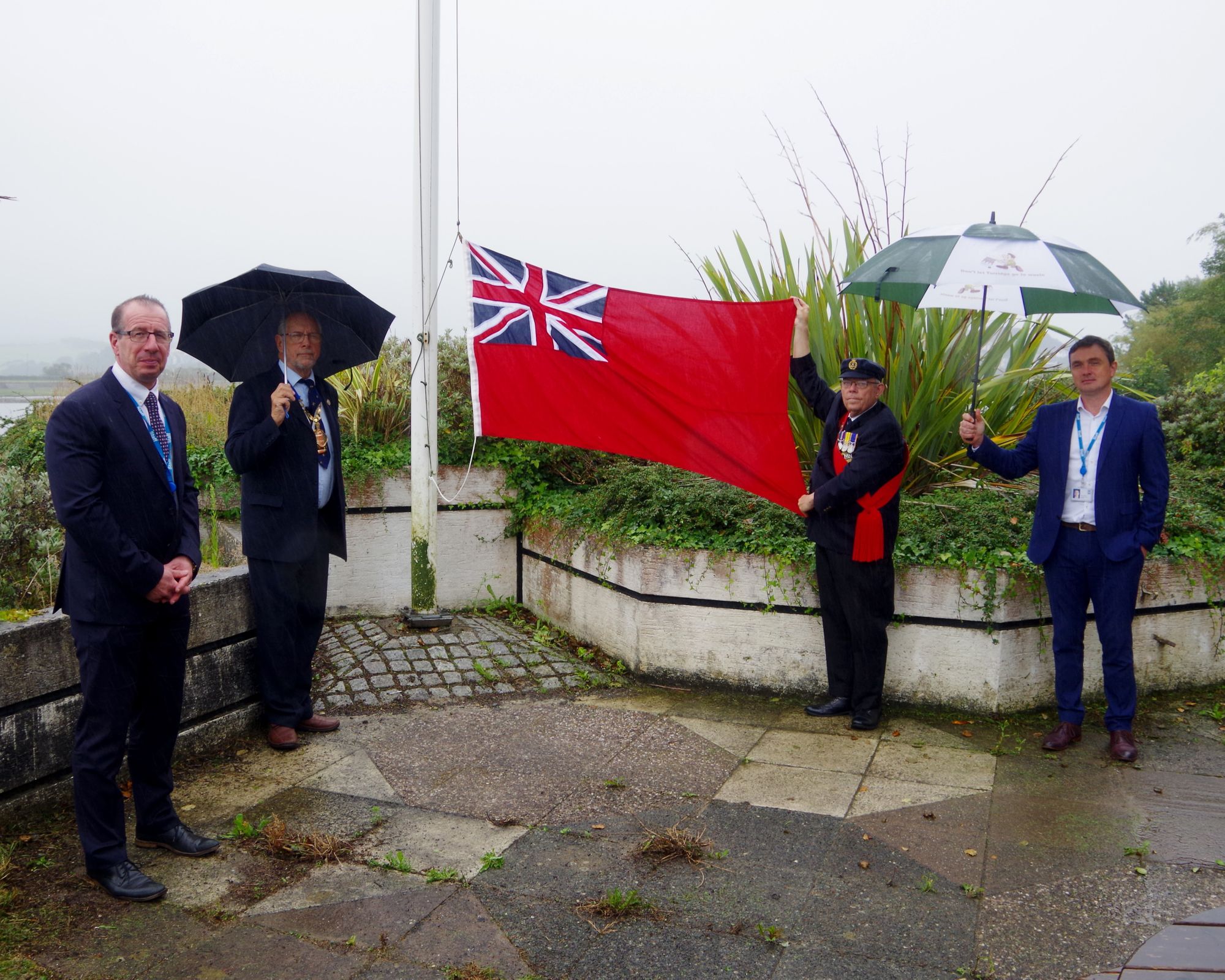 Councillors pay tribute to brave Merchant Navy heroes