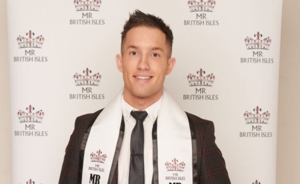 Liverpool lad Elmokhtar in the running to become Mr British Isles
