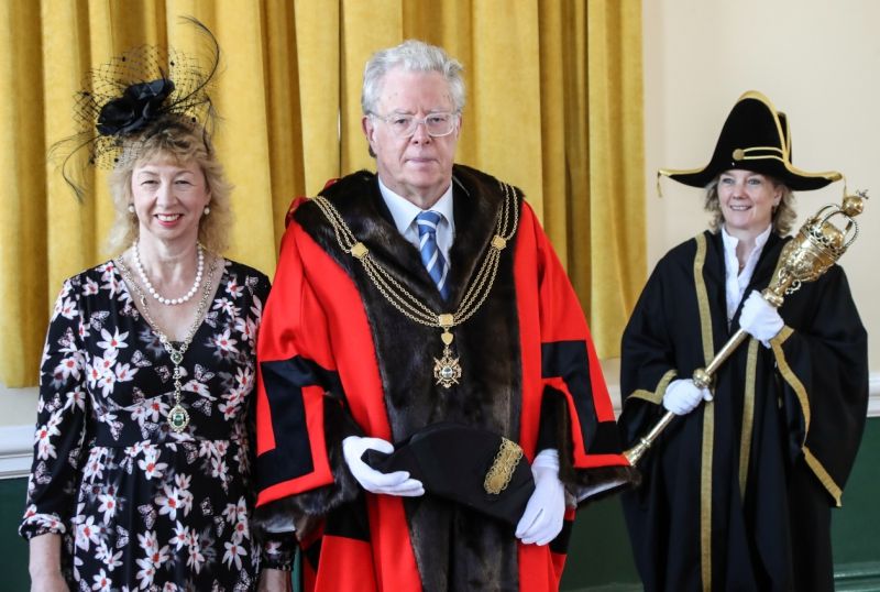 Former editor sworn in as new mayor of Wells