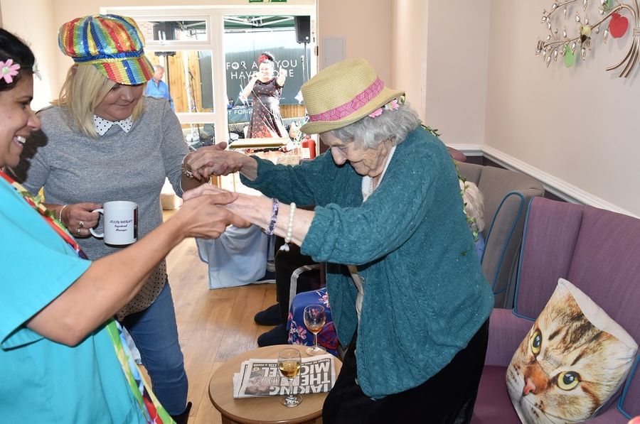Maidstone care home enjoy special concert by armed forces charity The Not Forgotten