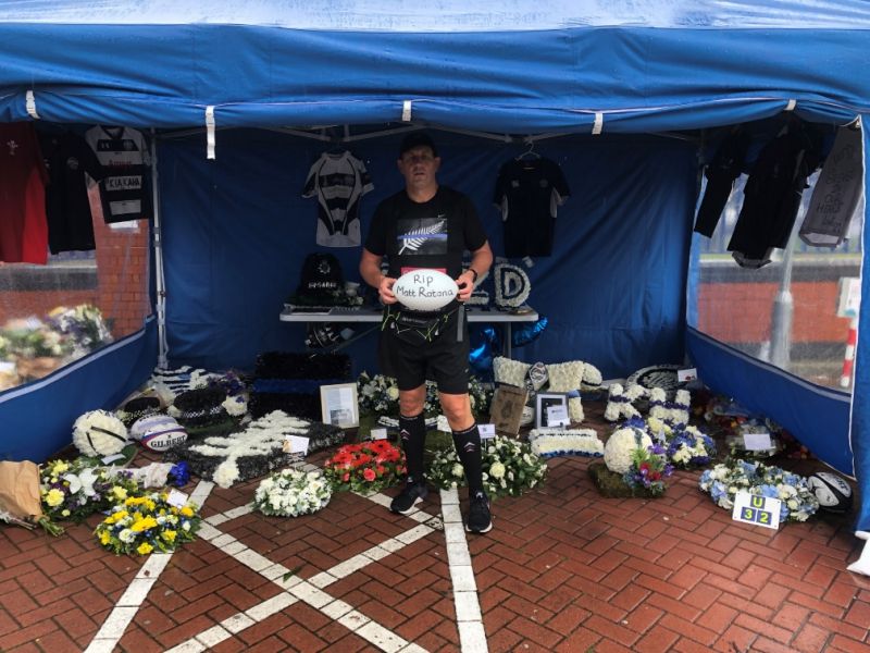 Former police sergeant runs marathon in memory of colleague killed in Croydon