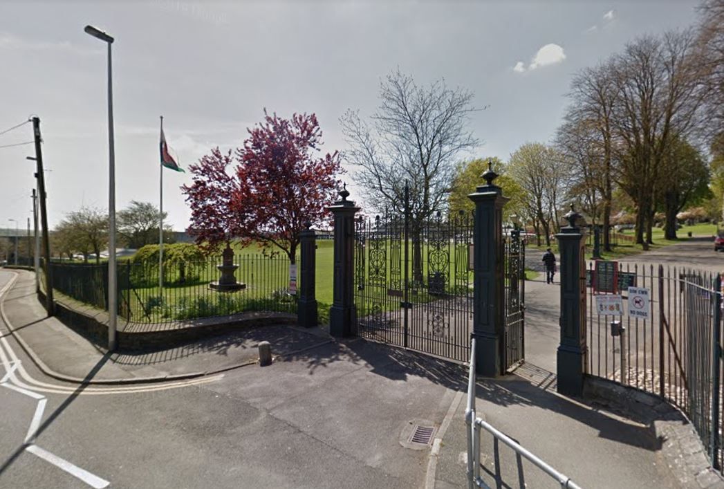 Youths given police warning over Carmarthen park vandalism