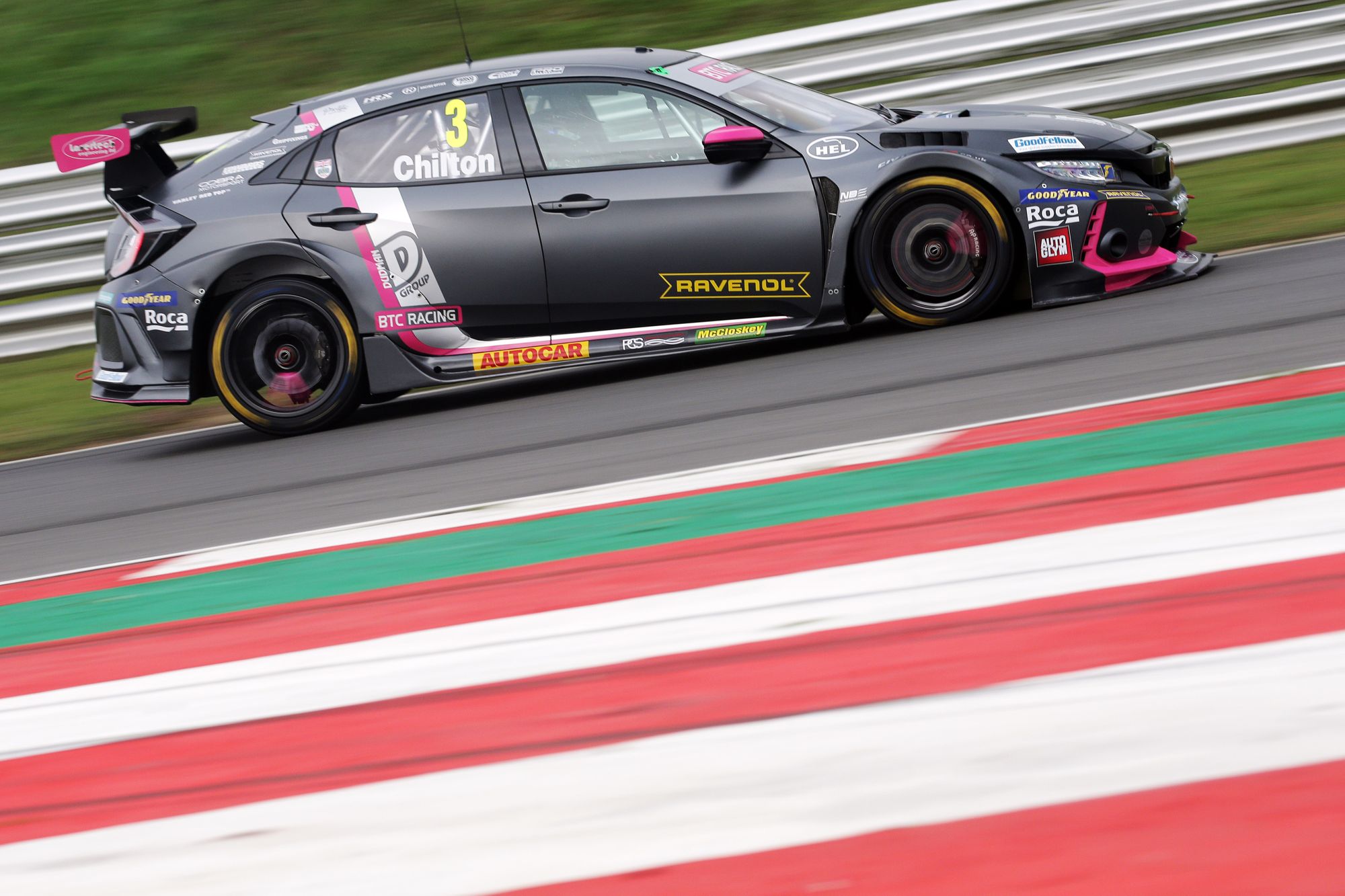 Tom Chilton unable to pick up points for his BTCC championship campaign at Snetterton