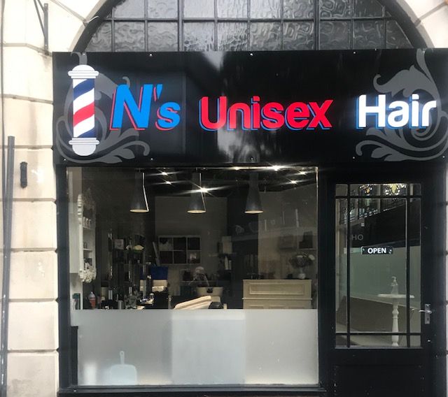 Salon gives free haircuts for NHS staff and key workers to say thanks