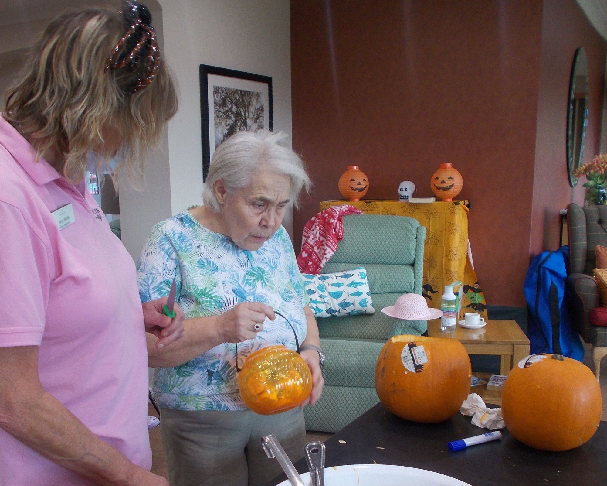 Residents enjoy Halloween fun with pumpkin carving