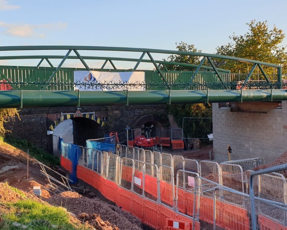 Bridge lifted into place at Summer Lane in Exeter