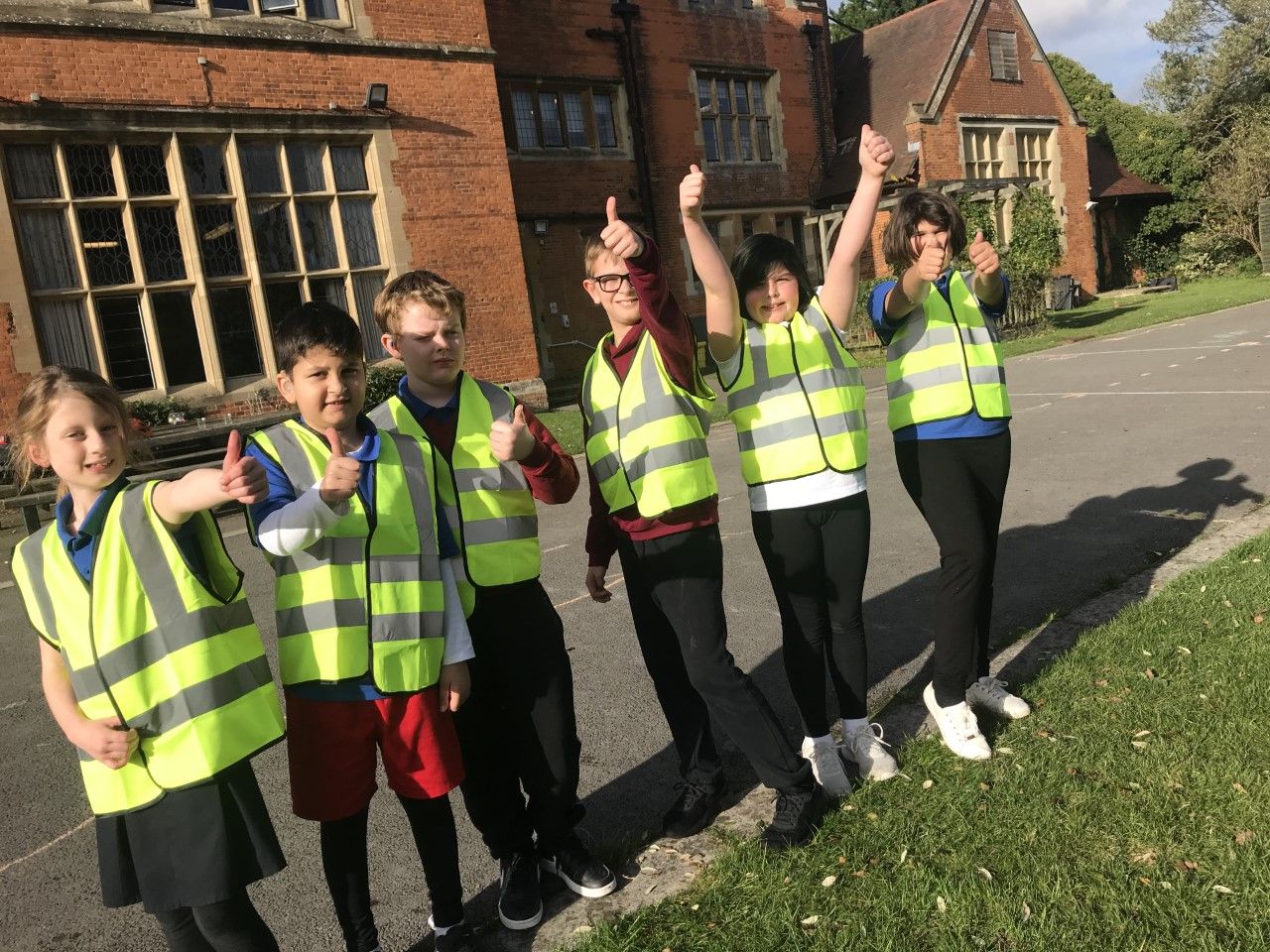 Newbury pupils receive high-vis vests during Road Safety Week