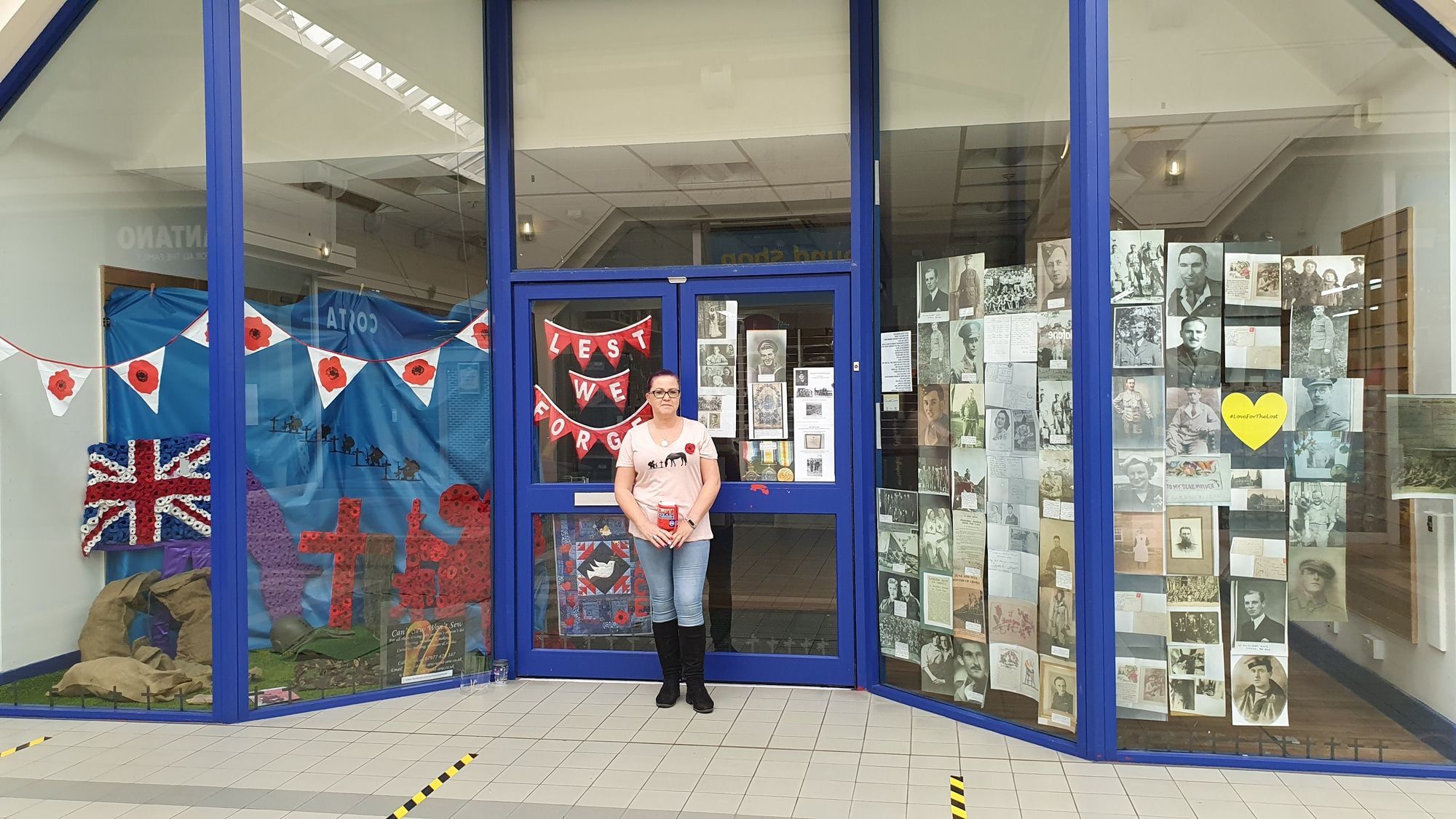 Community help create remembrance display in Fleet