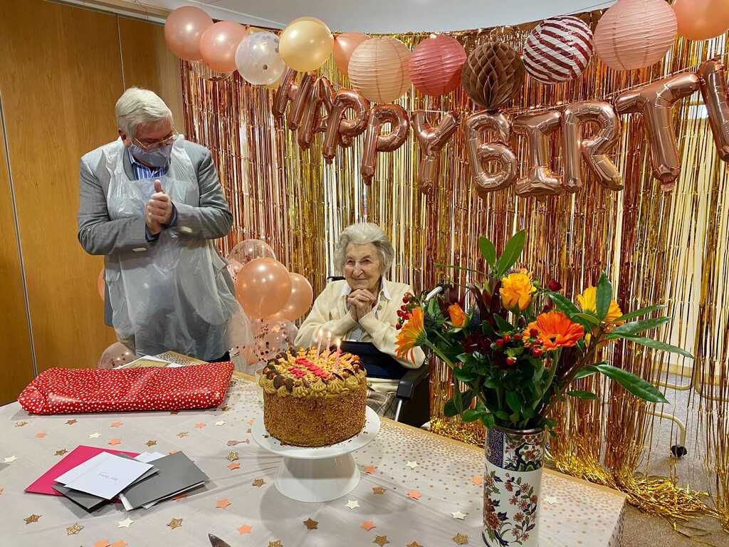 Hitchin care home resident celebrates her 104th birthday and shares some words of wisdom