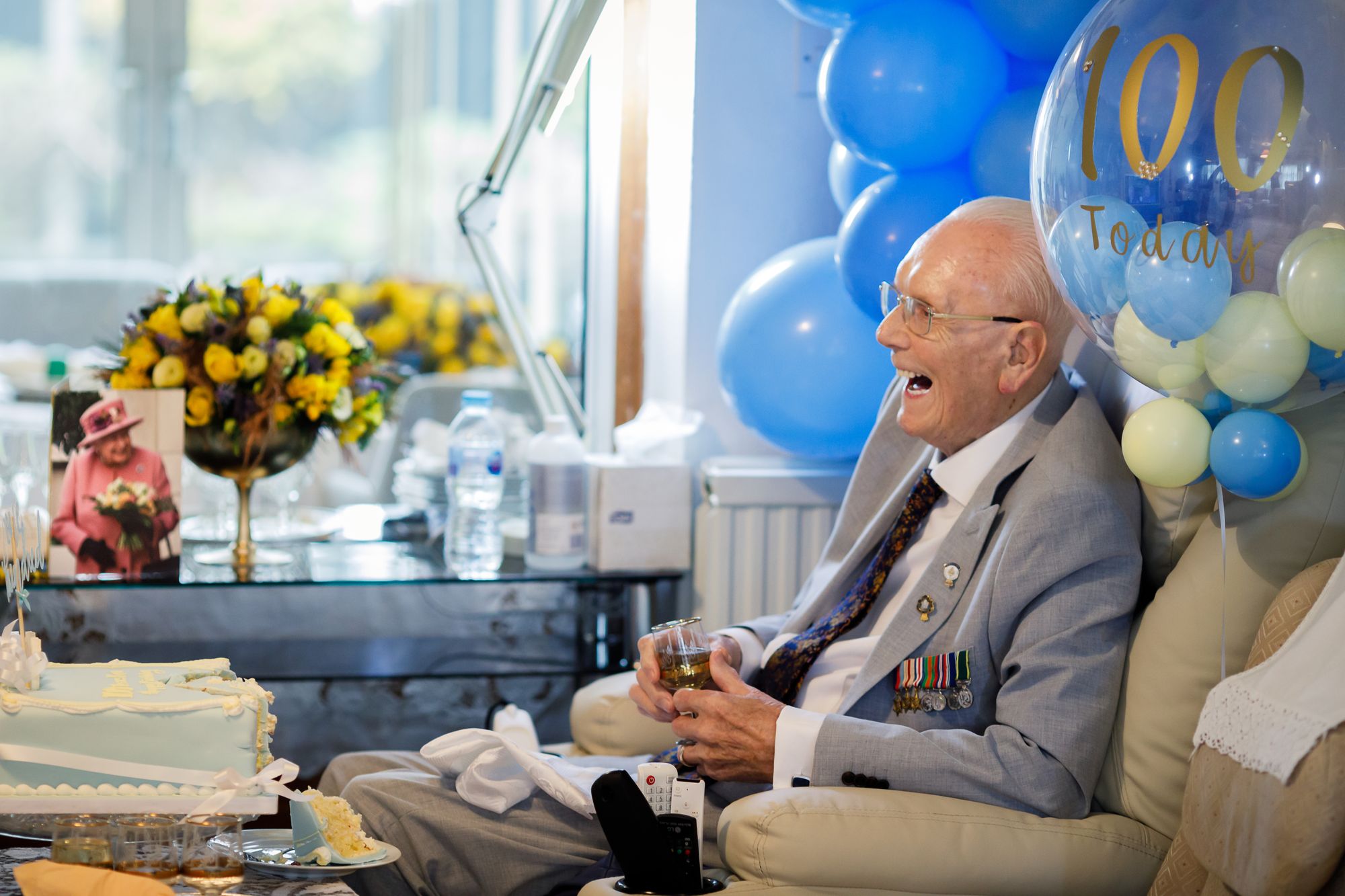 Cambridge police veteran celebrates 100th birthday