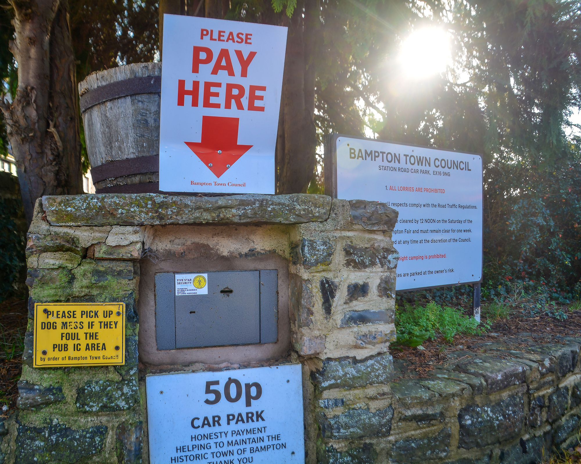 Car park coins weighing 15kg are becoming too much for council