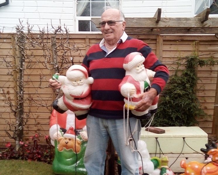 Granddad's house shines brightly again this Christmas for CHSW