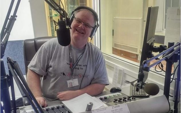 Radio station awarded £10,000 lottery grant