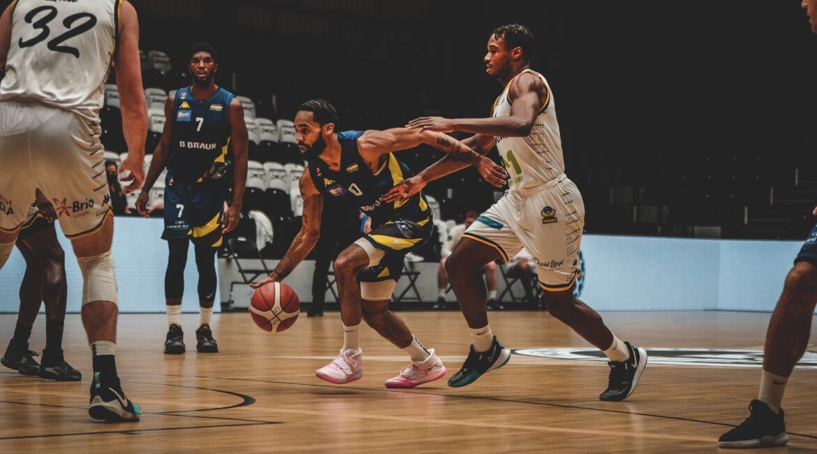 Basketball: Cheshire Phoenix secure winning start
