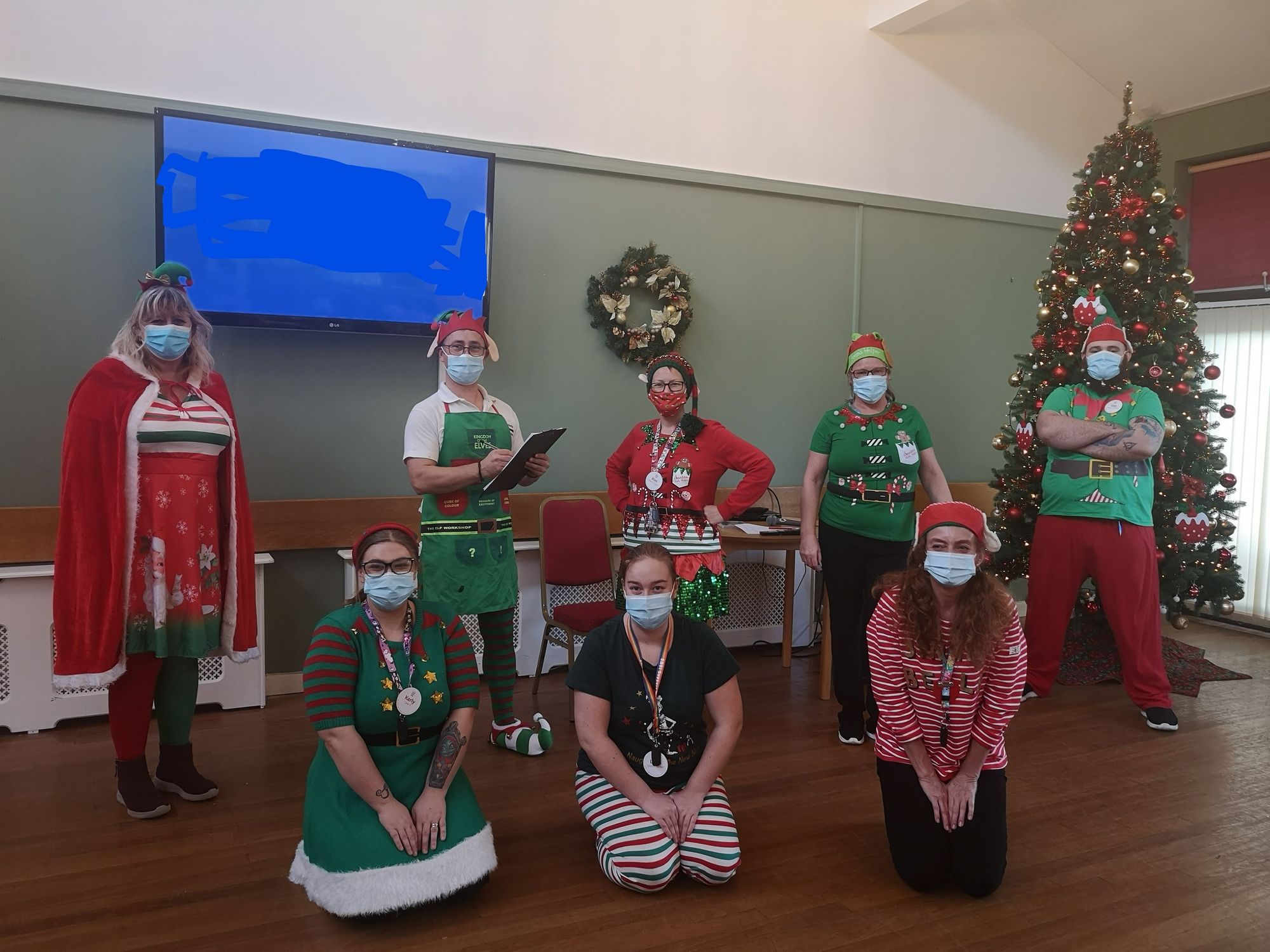 Elf Day provides festive fun for Porthcawl care home residents Christmas