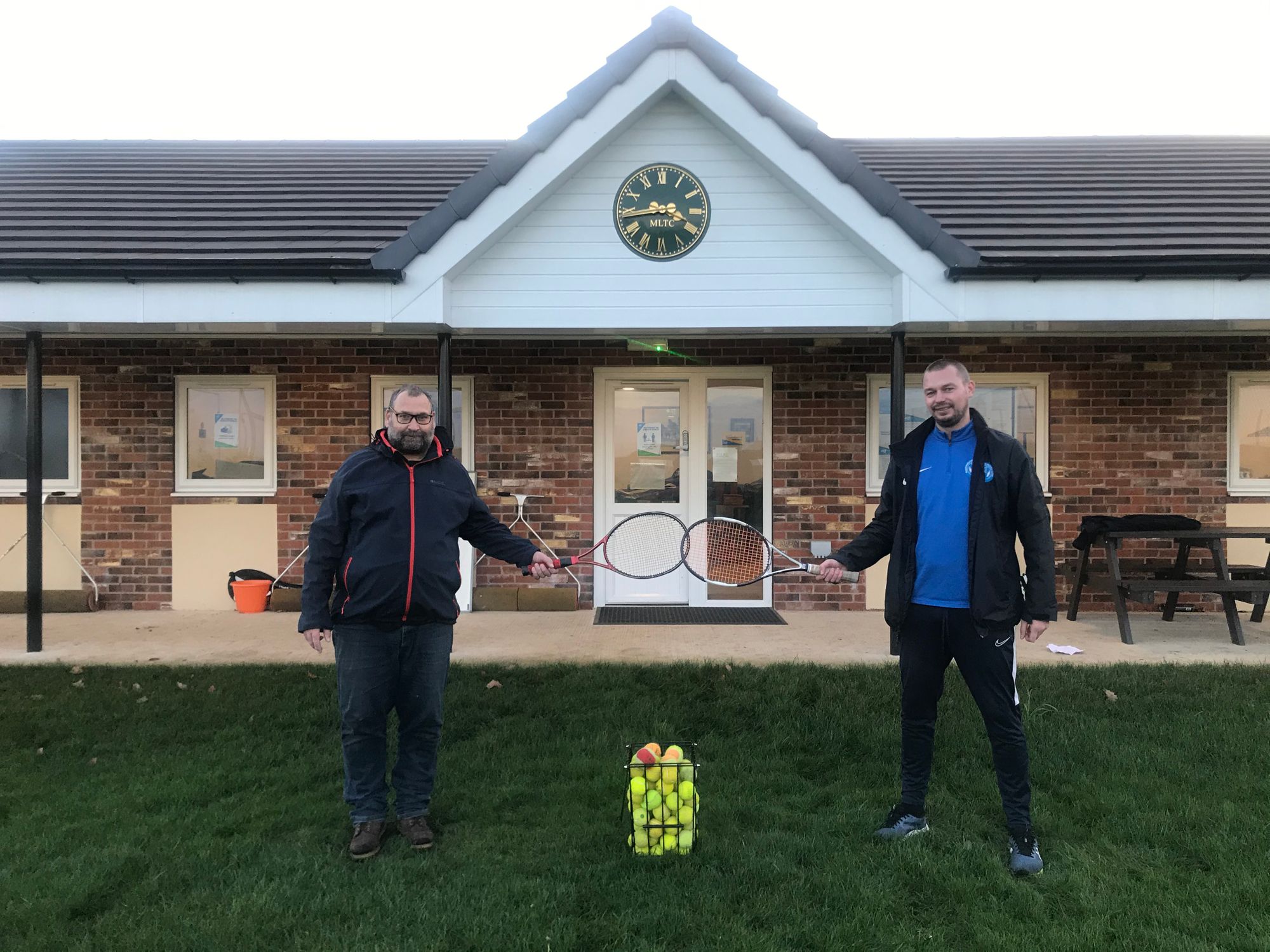 Mansfield Lawn Tennis Club gift tennis balls to children at nearby primary school