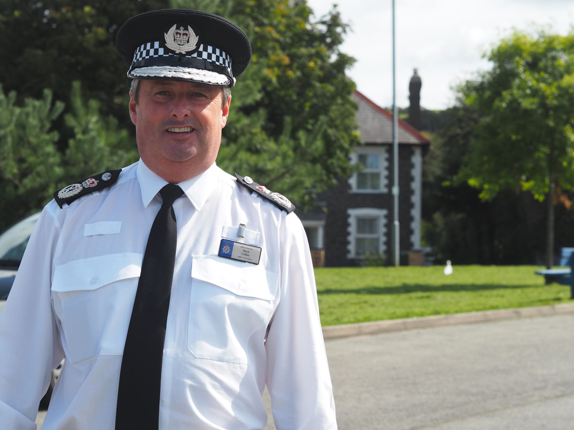 Dyfed-Powys Police chief constable announces retirement | InYourArea News