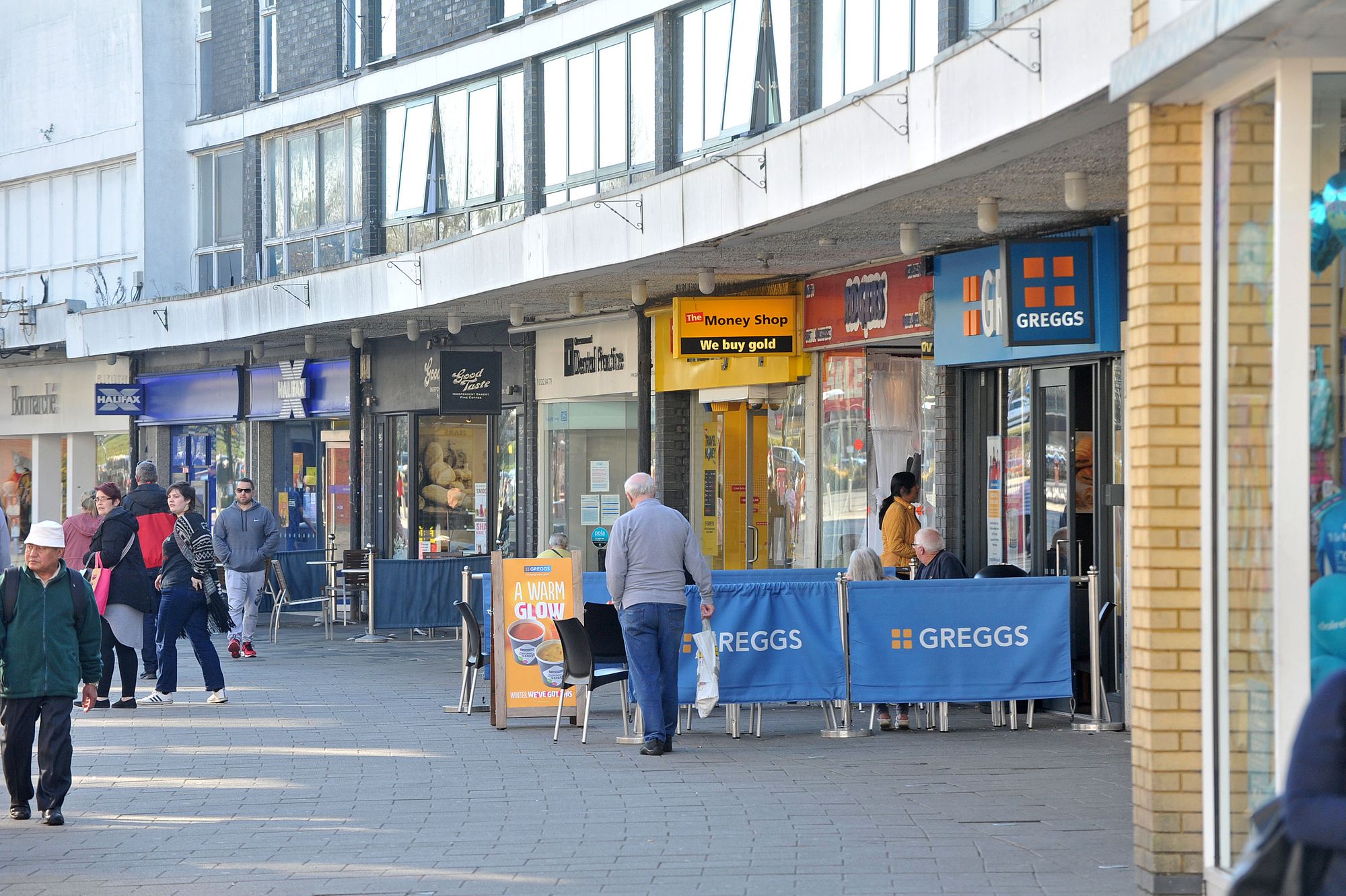 Rushmoor leader backs plans to extend shop opening hours until January