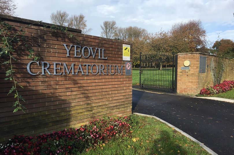 Crematorium donates £10,000 to children bereavement charity