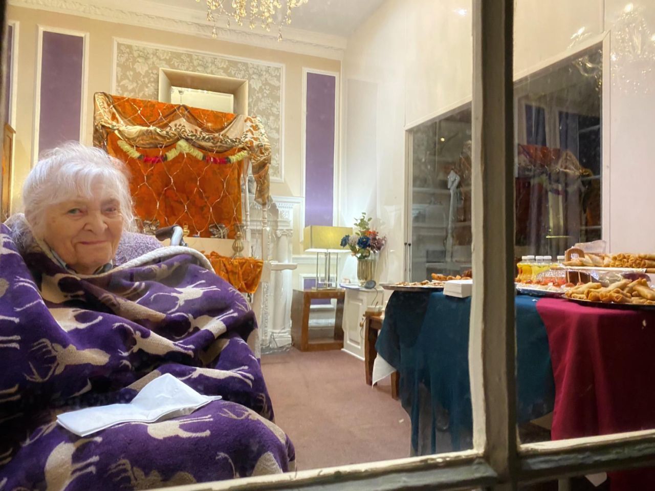 Epsom care home residents celebrate Diwali