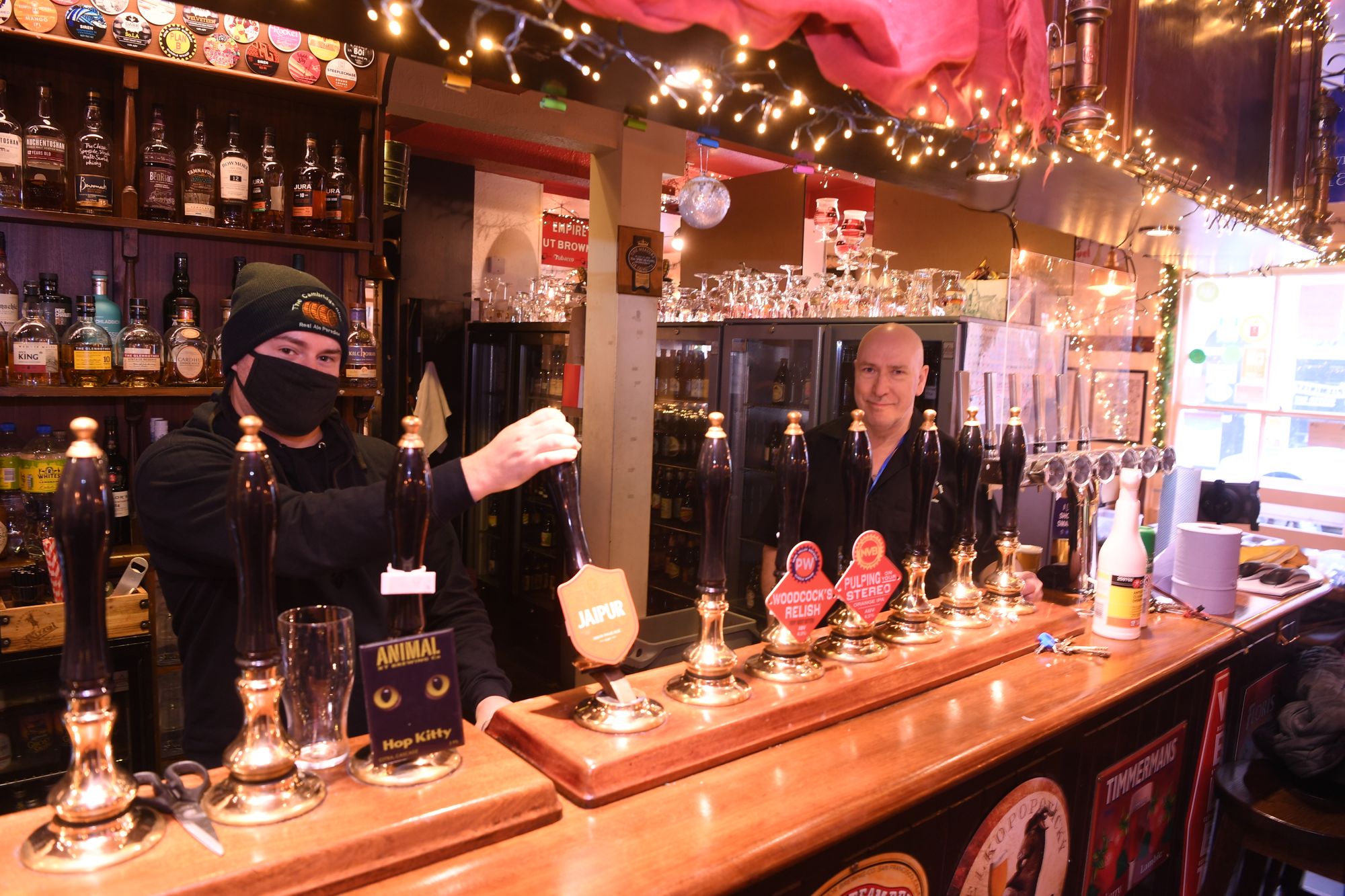 Cambridge pubs open to first customers as Tier 2 restrictions lift