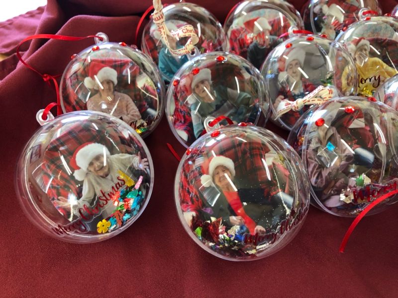 Eccles care home residents enjoy a day of Christmas crafts