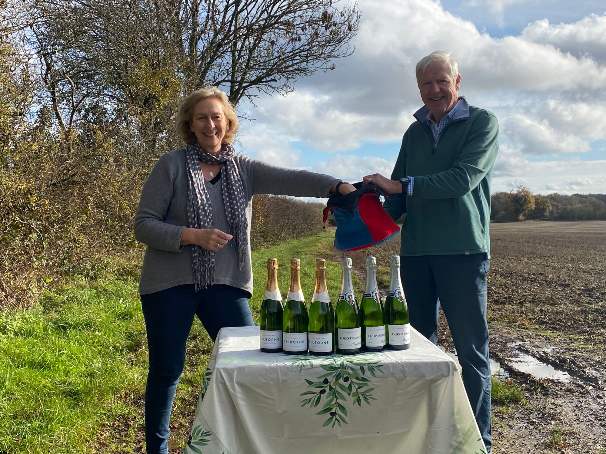 Raffle raises almost £1,000 for the Hampshire countryside