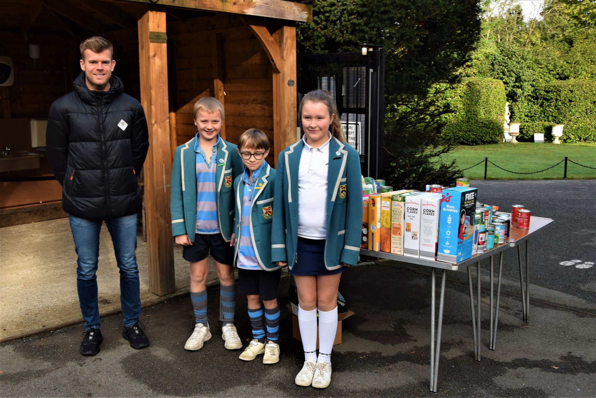 Chelmsford pupils help underprivileged families during the pandemic