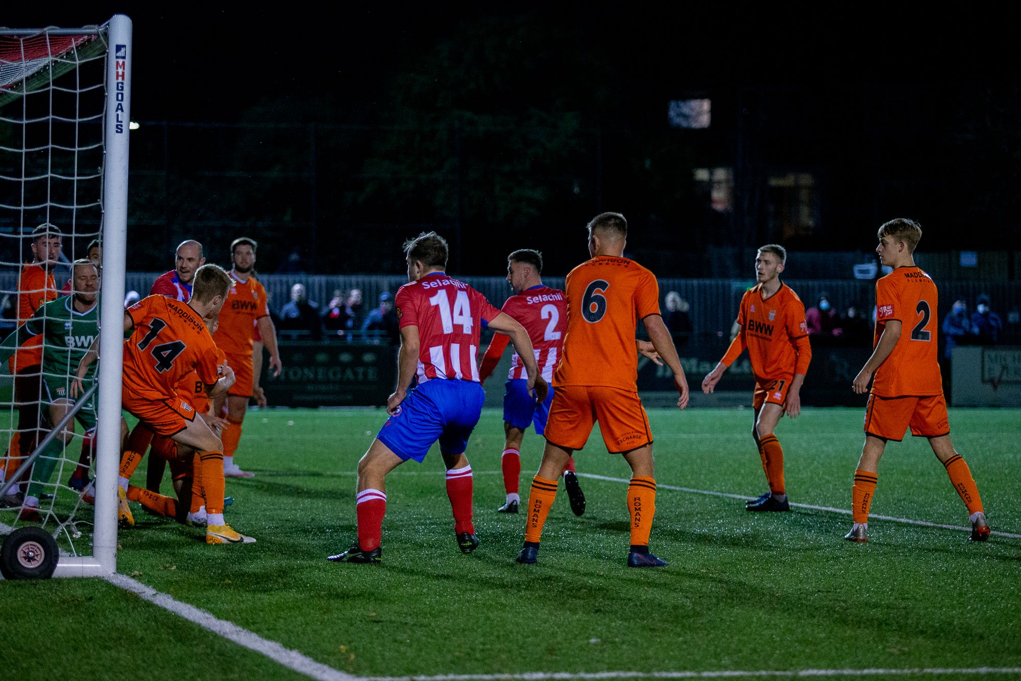 Dorking Wanderers suffer first home league defeat of the season as fans return to Meadowbank