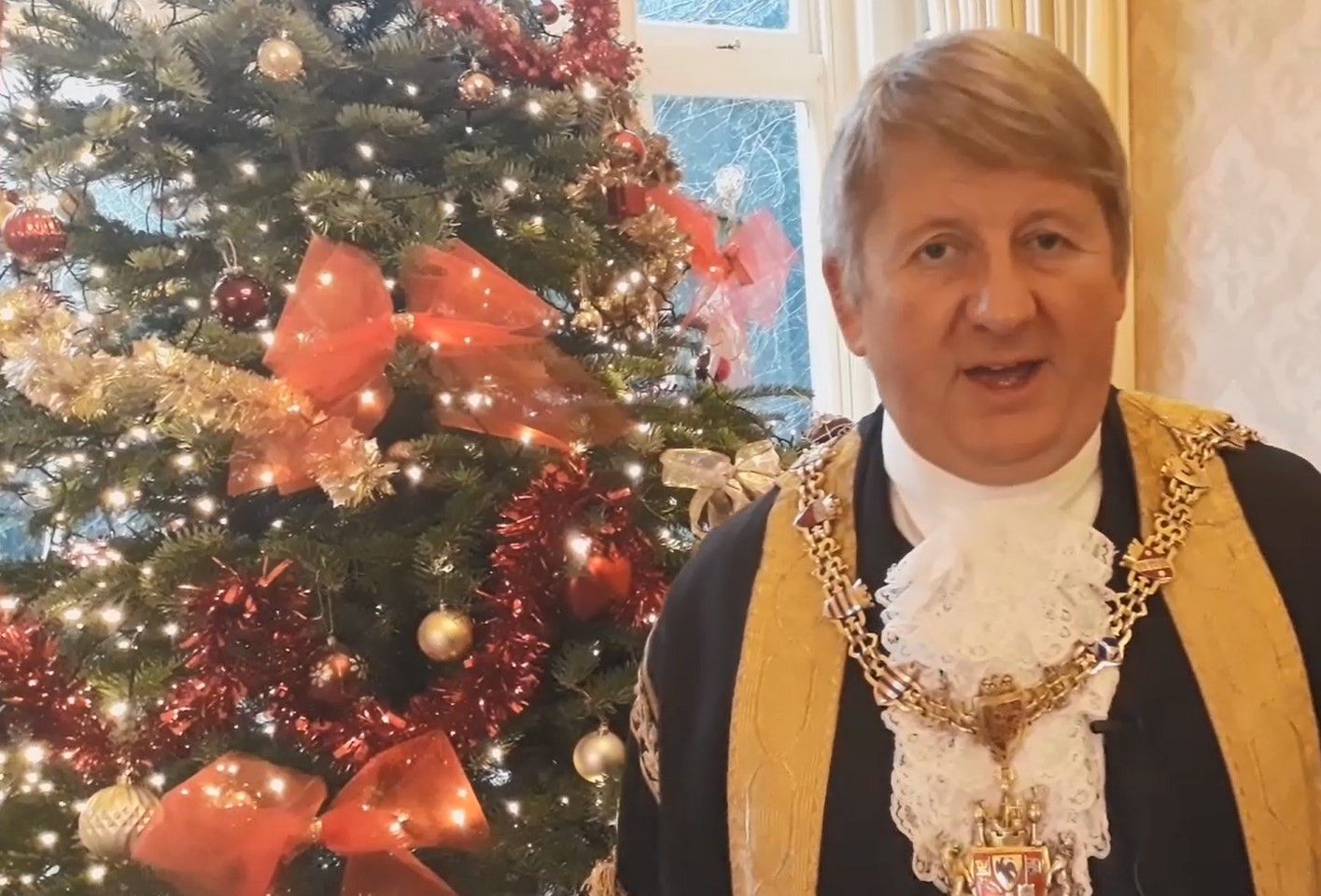 Swansea Lord Mayor thanks play project volunteers