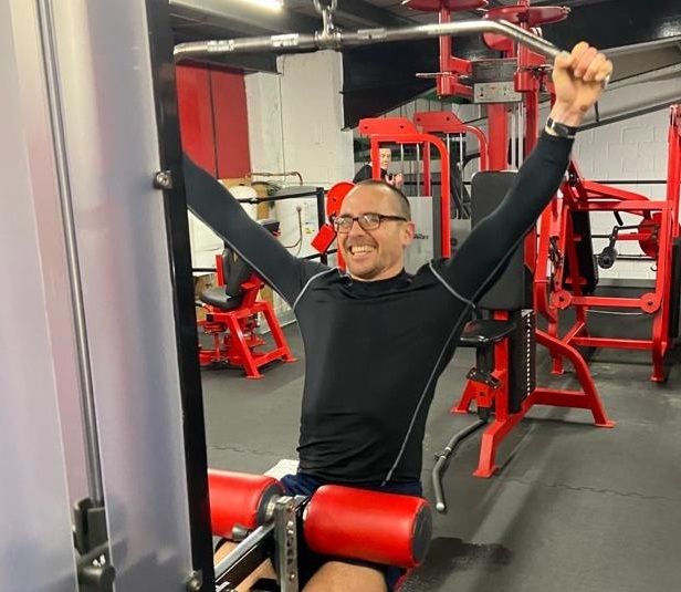 Alex Gibson of Challenging MND in Brentwood set to lift 1 million kilograms in 24 hours