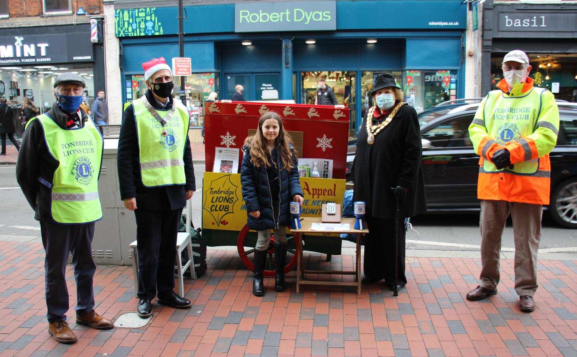 Tonbridge Lions collections for Christmas hampers