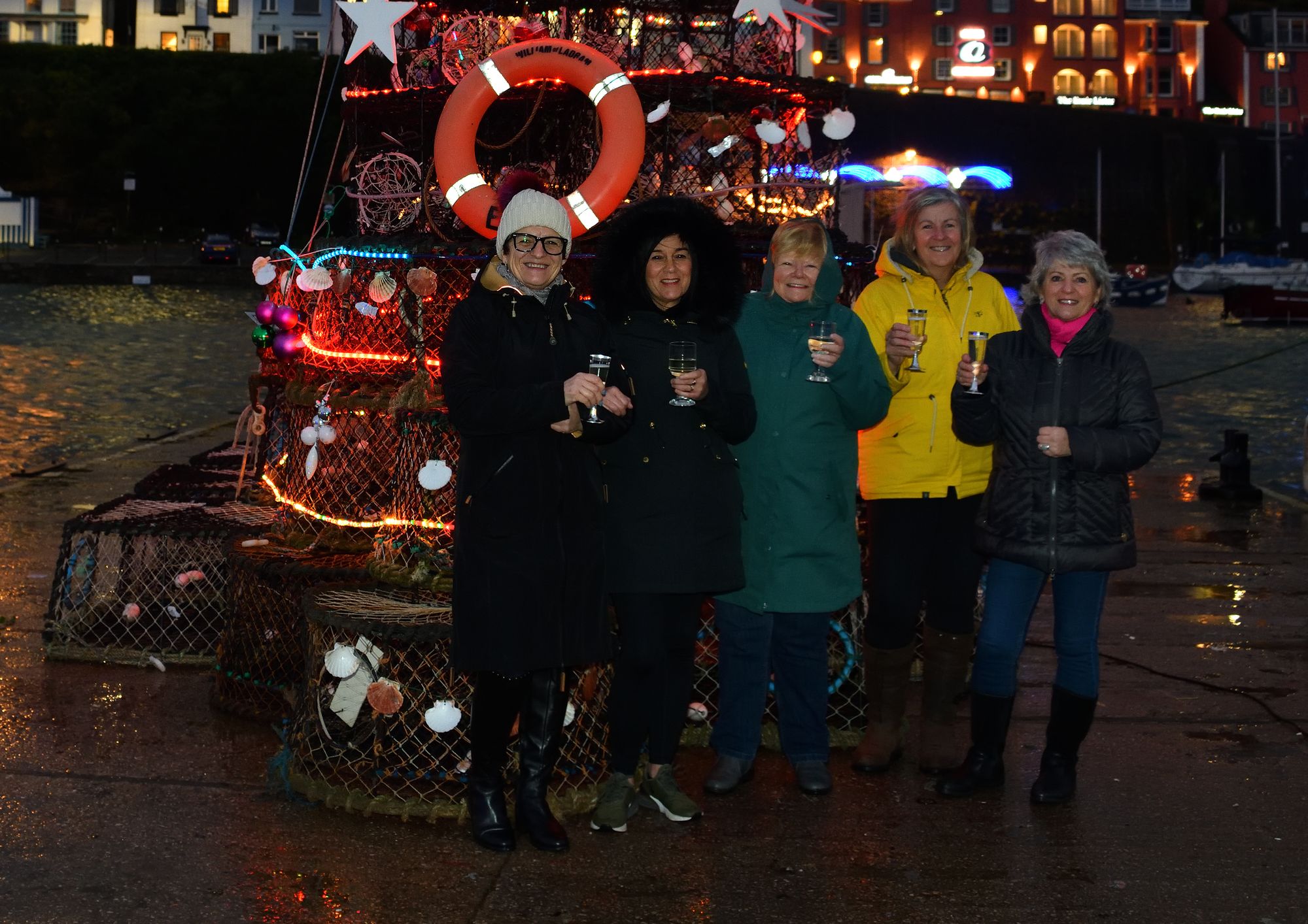 Brixham goes potty for Christmas as new 'tree' takes shape