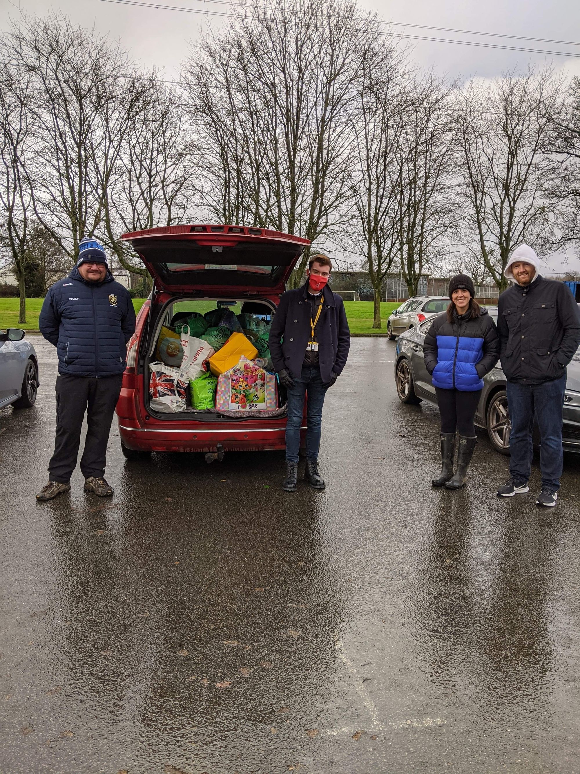 Macclesfield rugby club host collection for local food bank