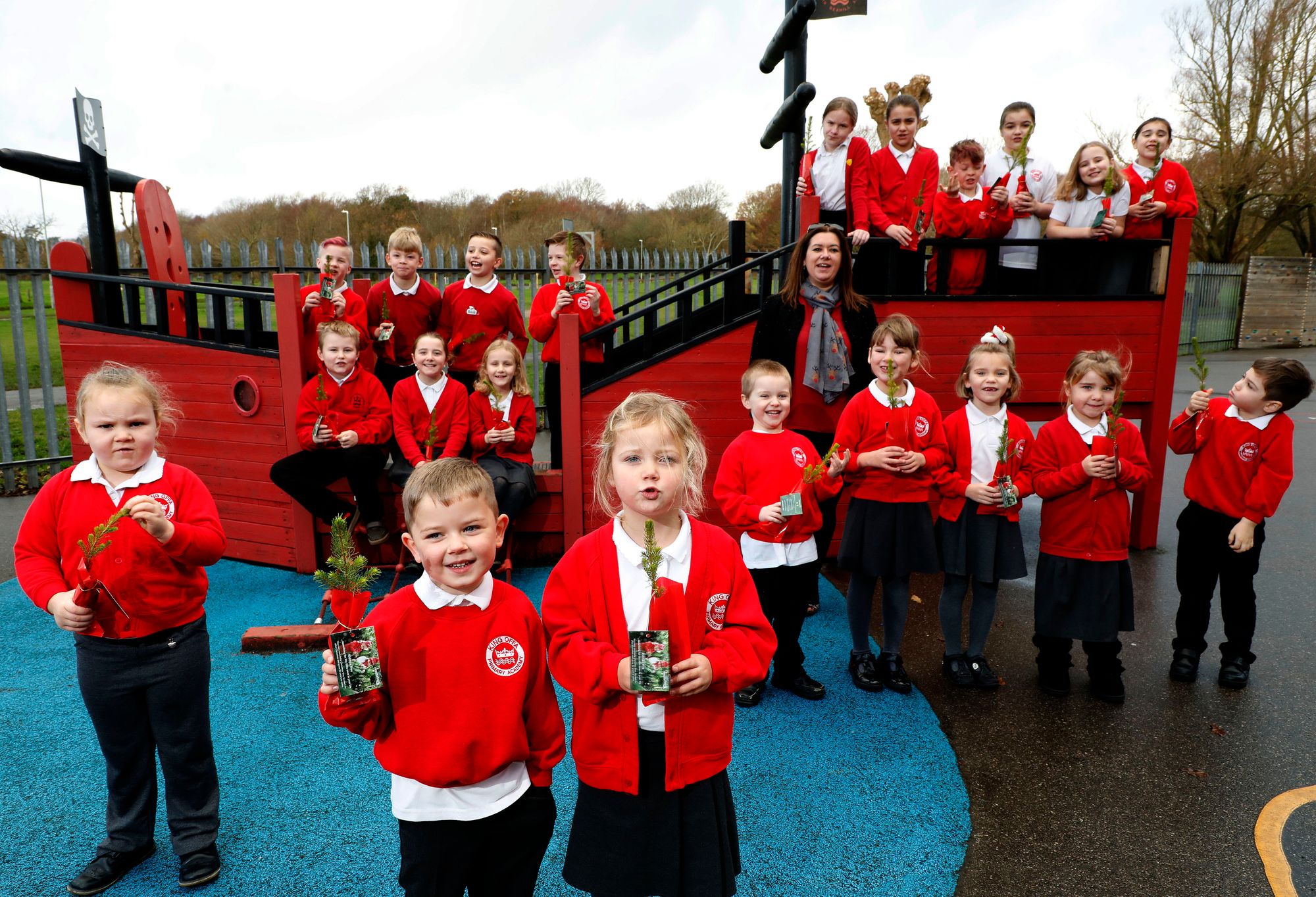 Bexhill school pupils plant 'kidmas' trees