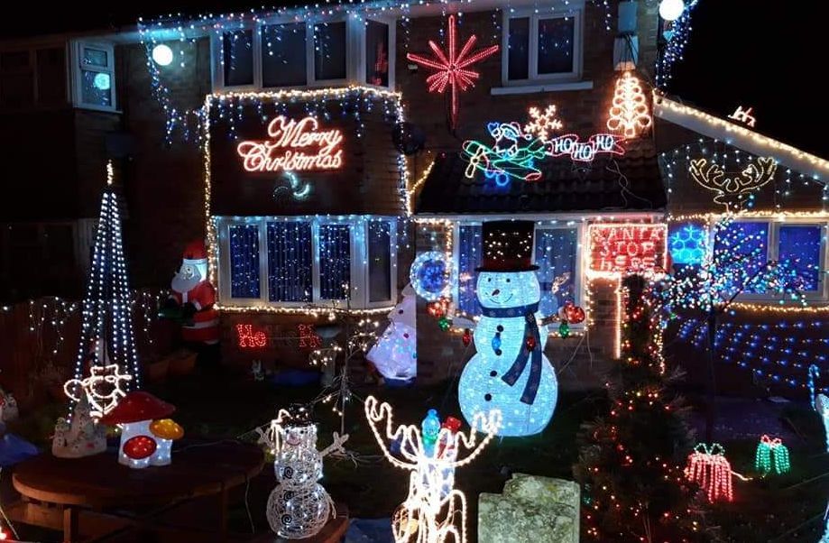 Rate My Decs: West Kirby lights up for Alder Hey