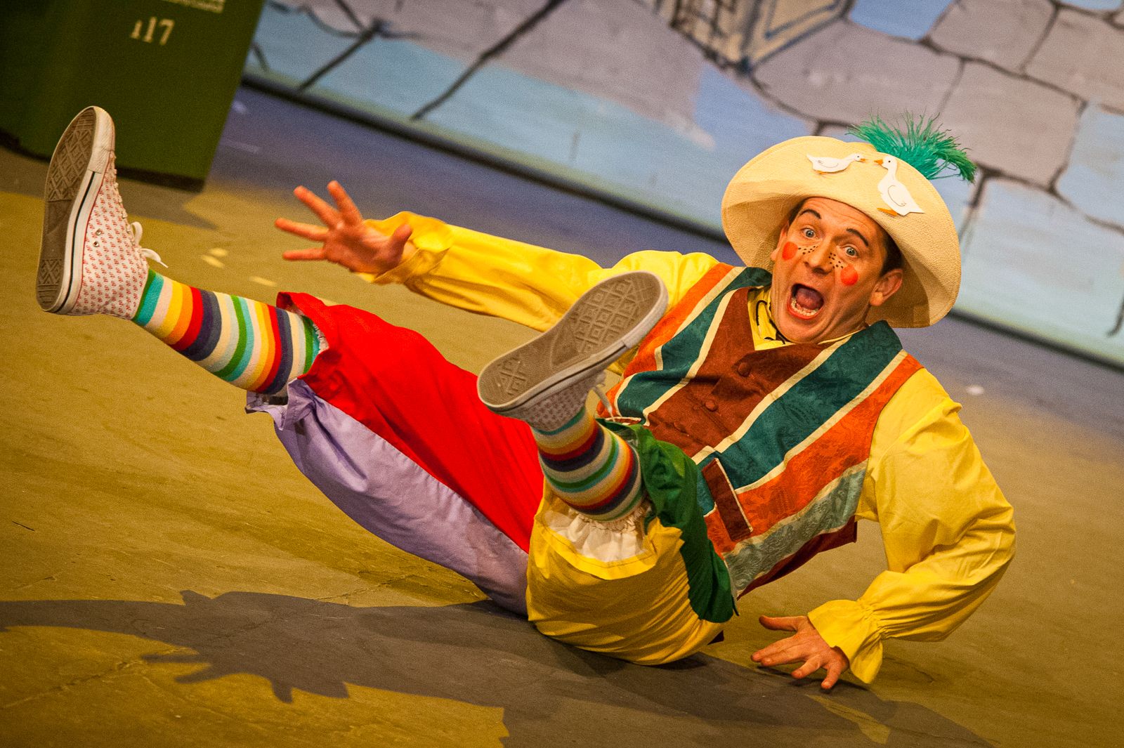 Kenilworth families can watch pantomime online