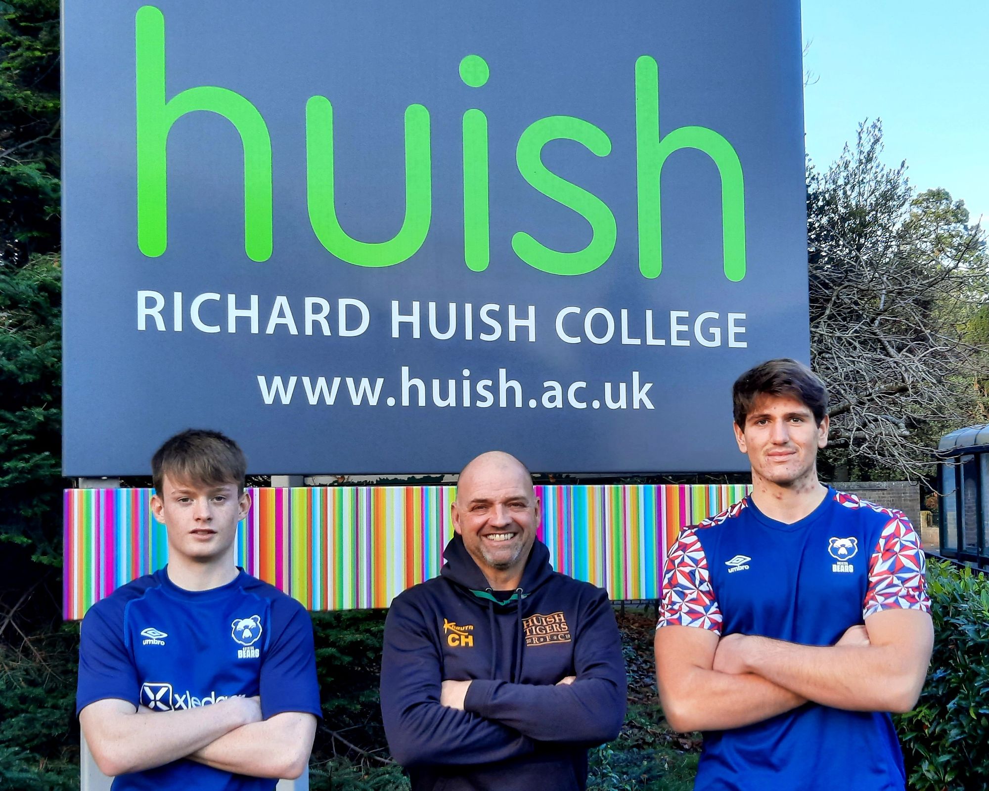 Bears Academy and Women announces partnership with Richard Huish College